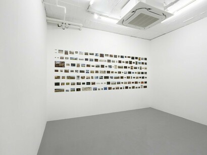 Petit War Paintings, Exhibition view. Courtesy of Snow Contemporary