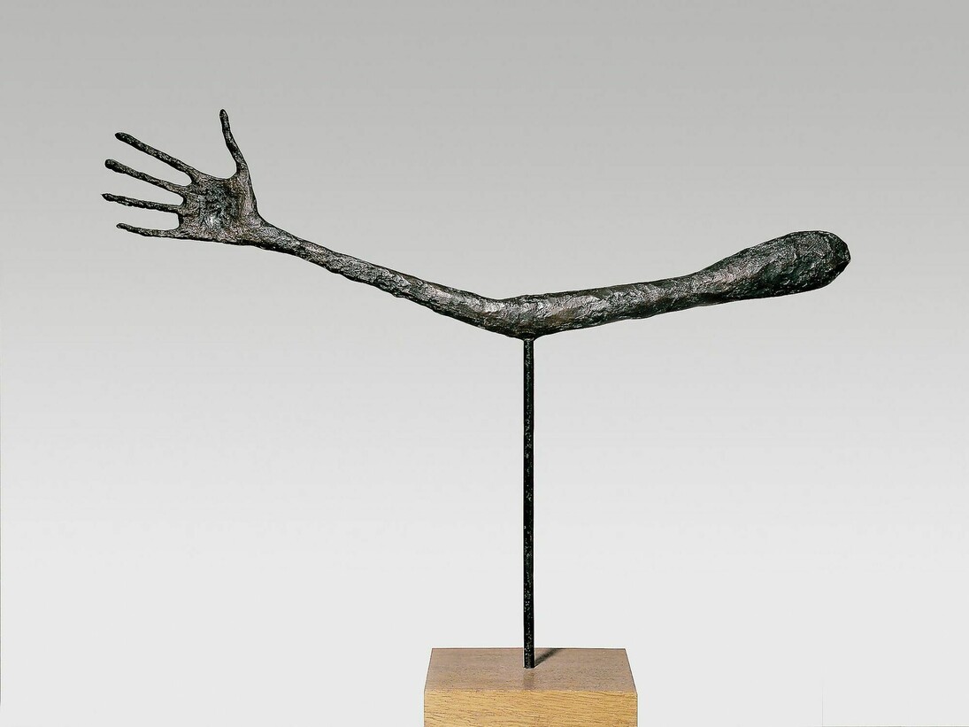 The Hand 1947Bronze (cast 1947-49)57 x 72 x 3.5 cm 