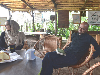 Shaheena Parveen & Fayaz Dar at Sagg ecovillage, Kashmir (India), alternative livelihoods in conflict-ridden region @ Ashish Kothari