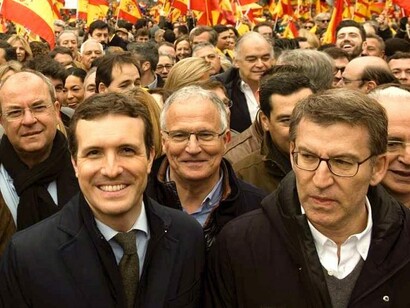 Pablo Casado con Núñez Feijóo ayer en Madrid