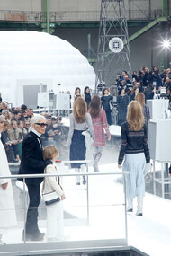 Desfile de Karl Lagerfeld para Chanel durante la Semana de la Moda 2017 de París