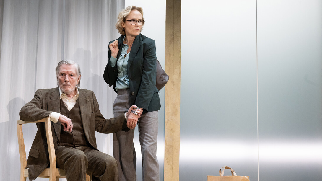 Blind. Courtesy of Residenztheater 