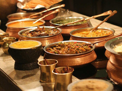 Buffet de comida india para llevar