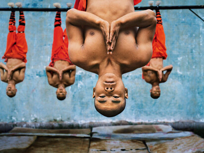 Steve McCurry. Courtesy of Cavalier Galleries