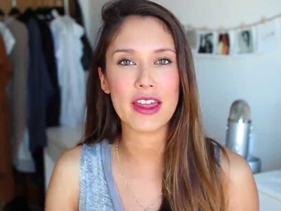 Grace Villarreal, autora de Happy Sunny Flowers