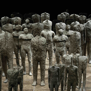 Magdalena Abakanowicz, Crowd and Individual