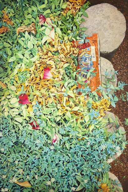 Yasushi Ikejiri, In the Corner of a Flower Bed, 2023, oil on canvas, 31.6x20.9x1.3 inches. Courtesy the artist and Seizan Gallery