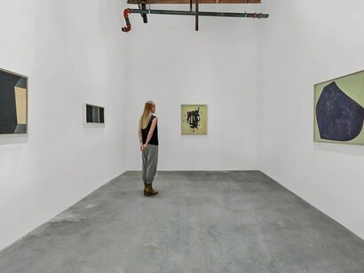 Maria Lassnig. A Painting Survey, 1950 – 2007, Exhibition view. Courtesy of Hauser & Wirth