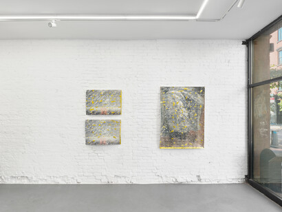 Jaspal Birdi, Between standing and moving, exhibition view. Courtesy of Trotter & Sholer Gallery. Photo by Shark Senesac