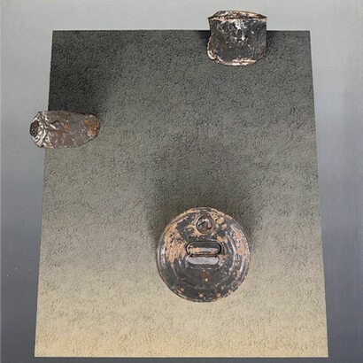 Alejandro Aróstegui, Plano gris con tres objetos, 1987, técnica mixta