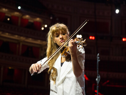 Nicola Benedetti, Workshop with children, Auditorium 2013 © Andy Paradise
