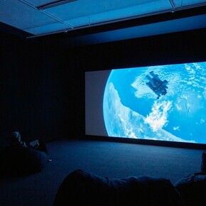 Johan Grimonprez. Blue Orchids, Exhibition view. Courtesy of Sean Kelly