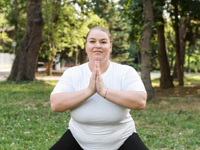 The Lancet que señala que más de la mitad de los 828 millones (59%) de estas personas, con edades a partir de 30 años, no recibieron tratamiento en 2022  