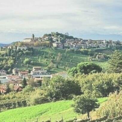 Castagnole Lanze, Piemonte, Italia