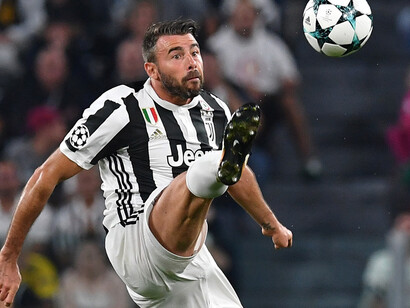Andrea Barzagli in una fase di gioco