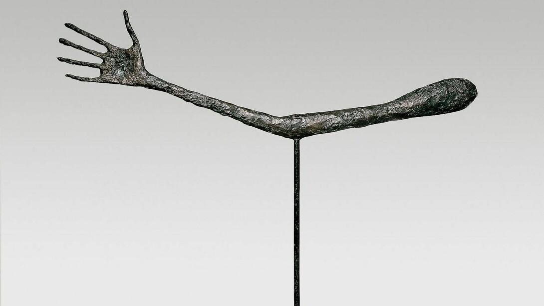 The Hand 1947Bronze (cast 1947-49)57 x 72 x 3.5 cm 