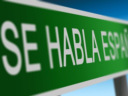 «Se habla español»