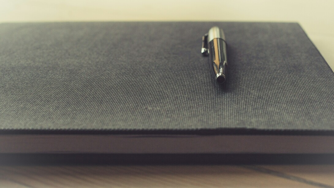 El arte contemporáneo desafía la noción de verdad y autenticidad en la creación artística