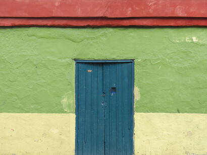 Jeffrey Becom, Orange crest, Riobamba, Ecuador 2019. Courtesy of Catherine Couturier Gallery