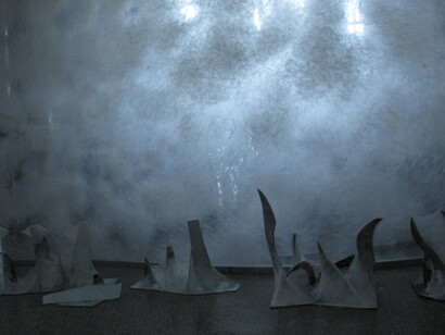 Liang Shaoji, Moon Garden. Installation
view at Liang Shaoji Studio, 2015.
Courtesy Liang Shaoji and ShanghART
Gallery