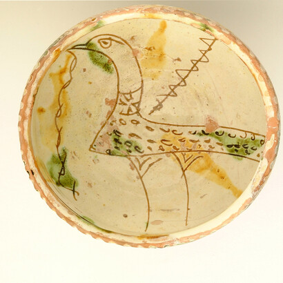 Glazed Vessel with sgraffito depiction of a bird, 15th century B.C. Collection: The Leventis Municipal Museum of Nicosia, B/2003/068
