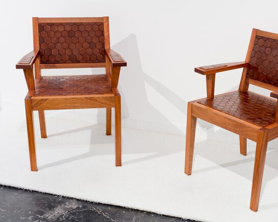 Annie Evelyn, Exhibition view. Courtesy of Houston Center for Contemporary Craft 