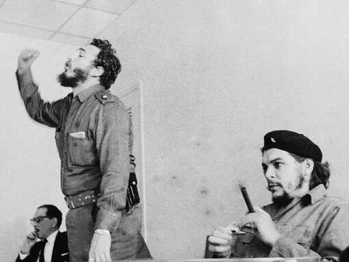 Fidel Castro y el Che Guevara