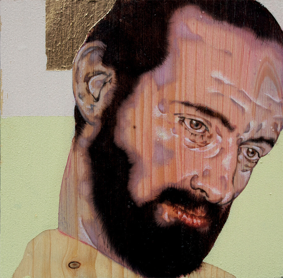 Woodoo people #4 (2014), olio, acrilico e foglia oro su tavola, 12x12 cm