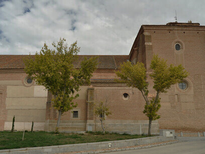 En Fontiveros destaca especialmente la Iglesia Parroquial de San Cipriano, declarada Monumento Histórico Artístico por Decreto de 26 de mayo de 1943. De estilo gótico-mudéjar. Iglesia de San Cipriano, Fontiveros, Ávila, España
