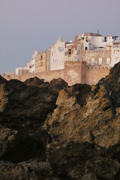 La scogliera e la città vecchia
