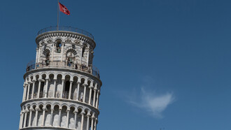 La torre di Pisa, il campanile della cattedrale di Santa Maria Assunta