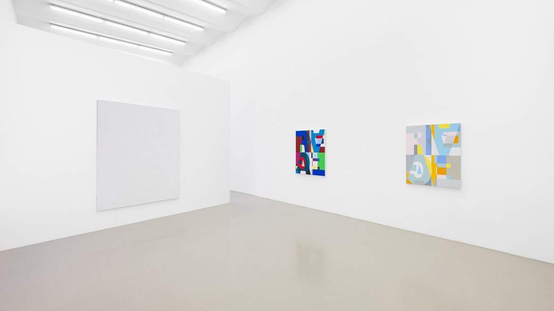Ei Arakawa-Nash, Cologne of the Maghreb (Bodyphilia song). Heimo Zobernig, This not this, ausstellungsansicht. Mit freundlicher genehmigung der Galerie Meyer Kainer © Simon Veres