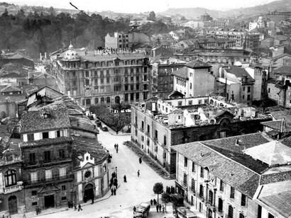 Calles de Oviedo en la década de 1930