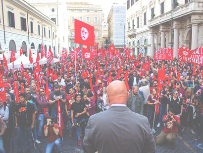 Manifestazione in piazza