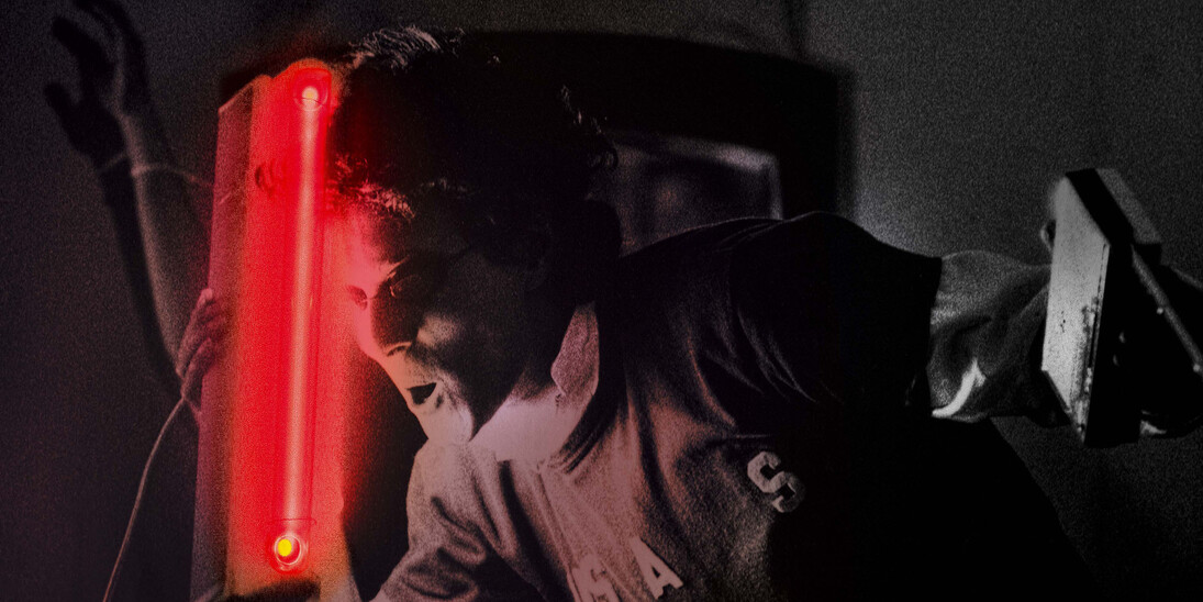 Silvia Lelli, Neon collection / Neon installation, A.S./1; ingrandimenti fotografici su carta, supporti in alluminio, montature a cassonetto, inserimenti di elementi al neon, cm 50x60x10. Courtesy by 29 Arts In Progress