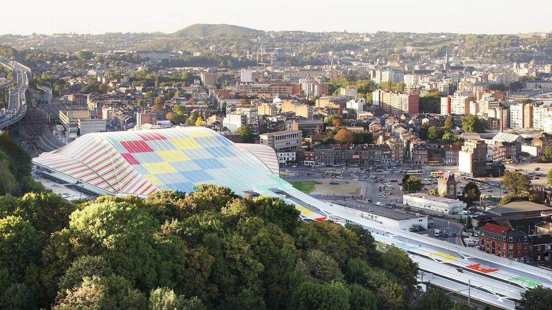Liège-Guillemins international station made by Calatrava. Decorations ‘Comme tombées du ciel’ and ‘Les couleurs in situ et en mouvement’ by Daniel Buren