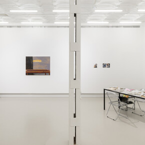 Various artists, Uñas (nails), exhibition view. Courtesy of The Ryder Projects