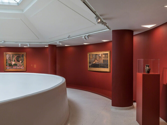 Mystical Symbolism, Exhibition view. Courtesy of Guggenheim Museum