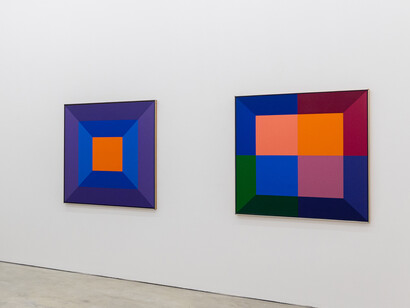 Karl Benjamin und Grey Crawford, Geometry of light, ausstellungsansicht. Mit freundlicher genehmigung von Persons Projects