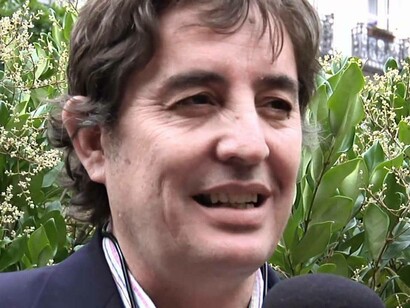 Luis García Montero durante una entrevista