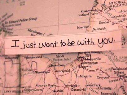 Muchos se enfrentan a situaciones migratorias donde las políticas les impiden entrar fácilmente al país de su amada/o