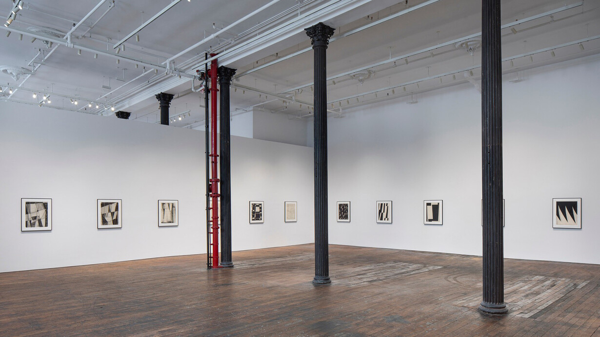 Myron Stout, Charcoal drawings, exhibition view. Courtesy of Peter Freeman, Inc