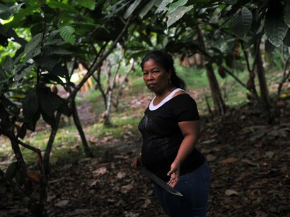 Mujer dela tribu Bribri