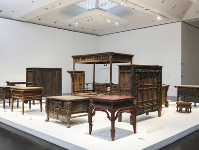 Knowing realm, exploring origins: Ming and Qing furniture culture and art exhibition, exhibition view. Courtesy of Tsinghua University Art Museum