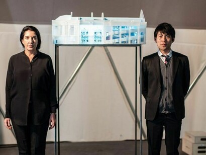 Marina Abramovic e una sua opera