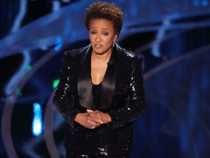 Wanda Sykes is an American comedian and in 2004, Entertainment Weekly named Sykes as one of the 25 funniest people in America