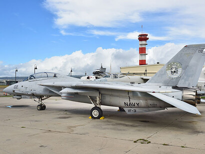 Grumman F-14D Tomcat. Courtesy of Pearl Harbor Aviation Museum