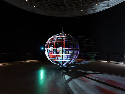 Rojō [shared ground]. Am i in your way? Exhibition view. Courtesy of 21st Century Museum of Contemporary Art