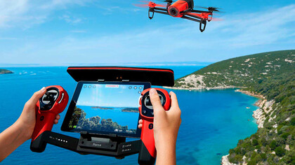 Pilotar un avión con los pies en el suelo