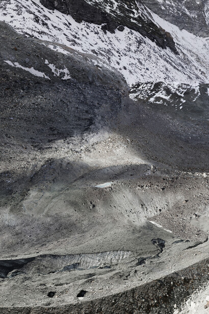 Benoît Vollmer, Sans titre T09, 240 x 150 cm, Tirage pigmentaire, Courtesy Galerie Eric Mouchet